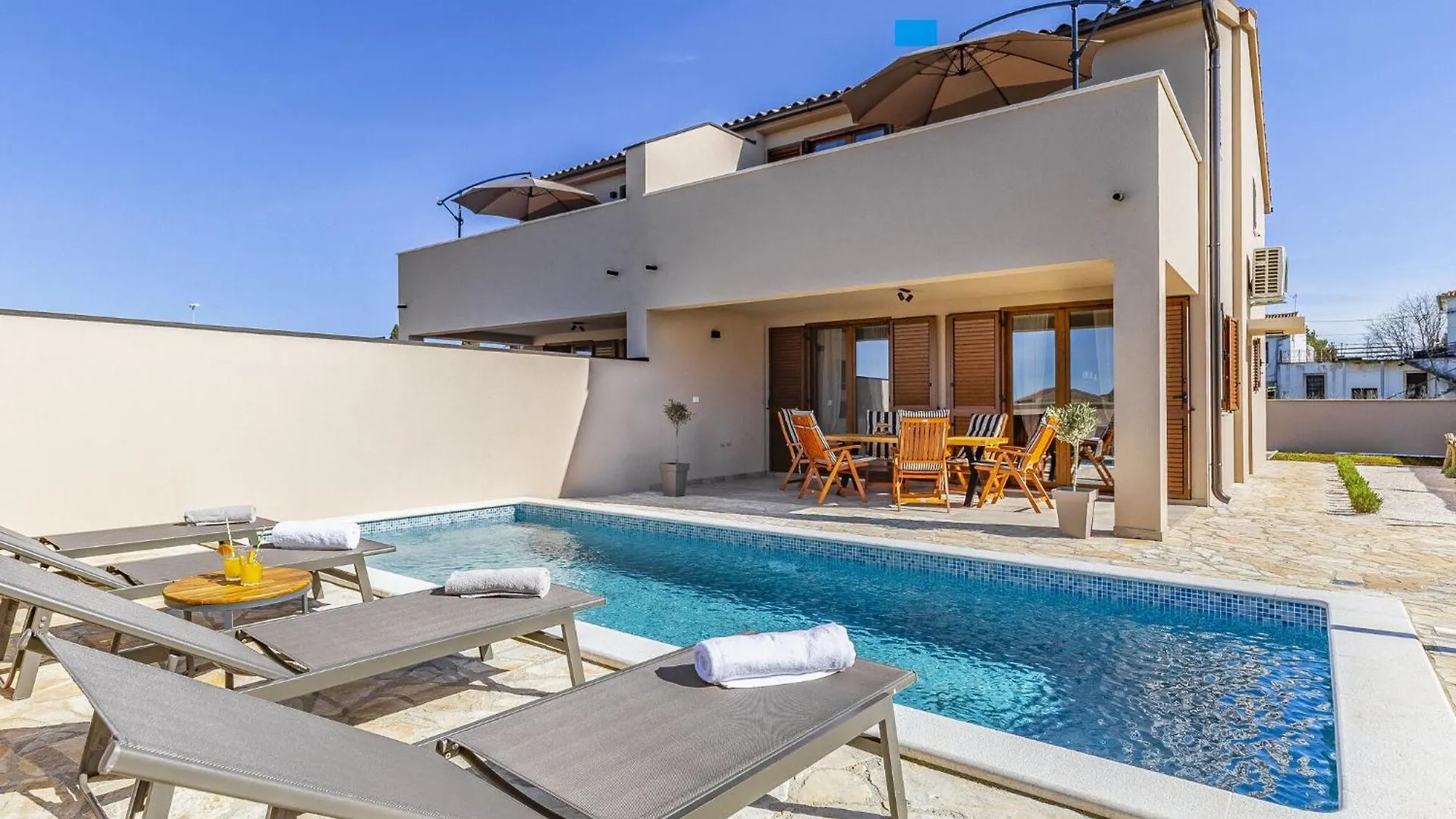 Modern Home With Swimming Pool And Wellness Vodnjan Holiday home